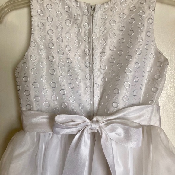First Communion Girls Dress - Picture 4 of 8